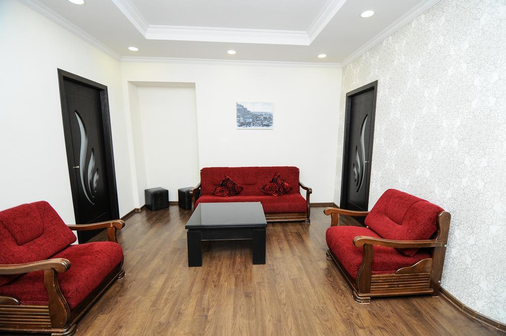 Elegant Modern Apartment تبليسي المظهر الخارجي الصورة